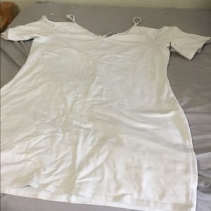 WHITE OFF THE SHOULDER DRESS